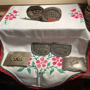 Belt buckles